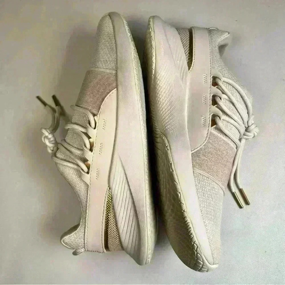 Under armor Charged Breathe Metallic Sport Style Running Sneakers Sz 7.5 - Picture 7 of 16